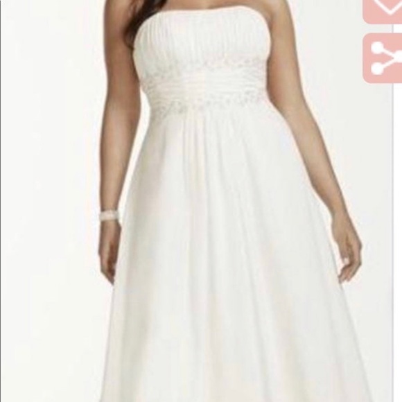 Gorgeous David’s Bridal Wedding Gown - Picture 2 of 9